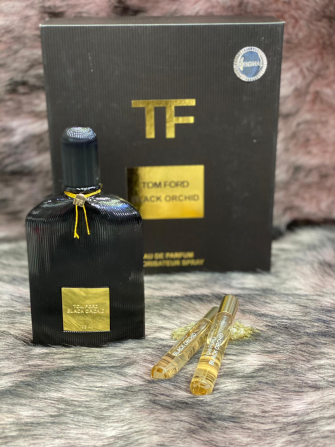 Tom Ford Black Orchid Edp 100ml Unisex Parfüm + seyhat Boyu 20ml Hediyeli set